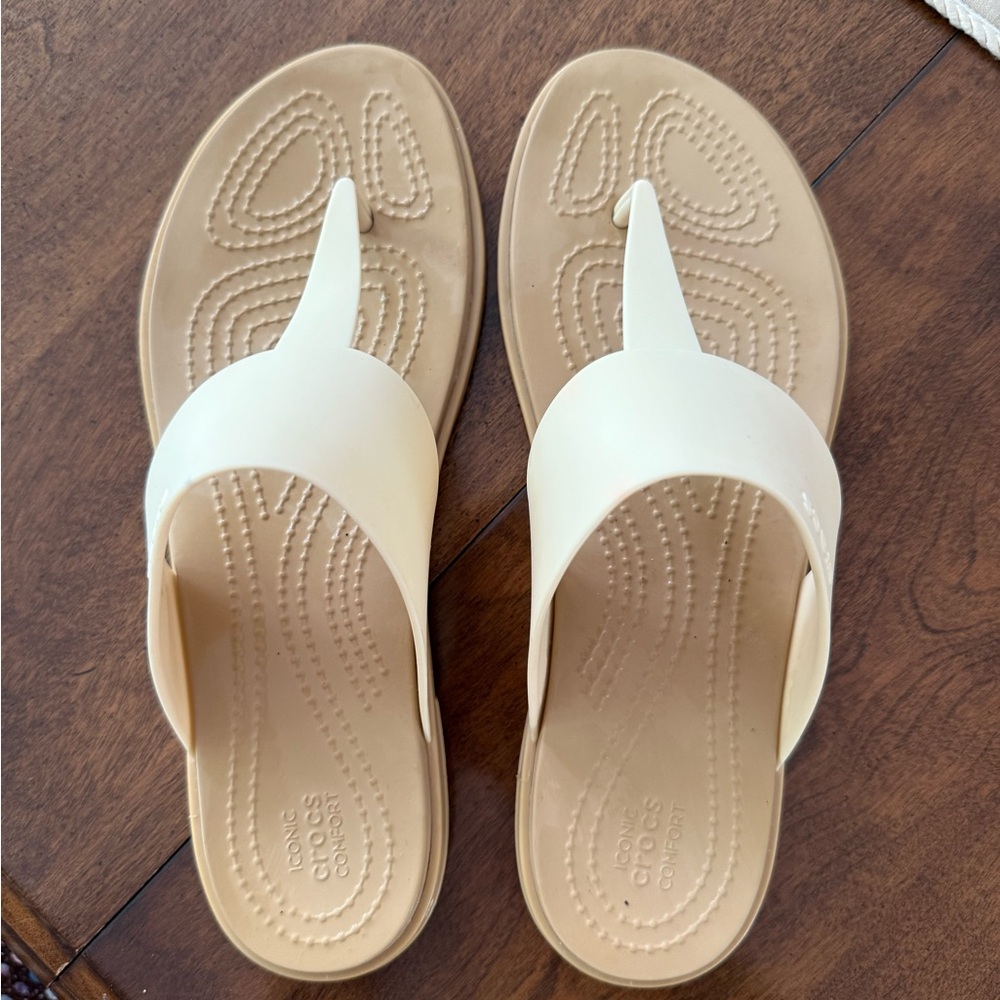 Women's Cream Flip Flop Sandals